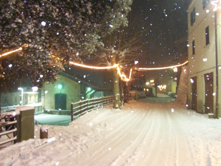  Image name: 00_molino 2008 264.jpg 
 width: 708 pixel 
 height: 532 pixel 
 Size: 101158 bytes 
 Click to enlarge 